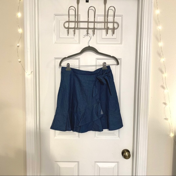 BCBGeneration faux wrap demon/chambray skirt - Picture 2 of 6